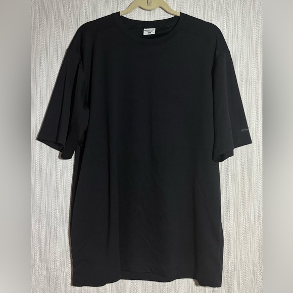 Men's Classic Black Tee - Picture 1 of 3